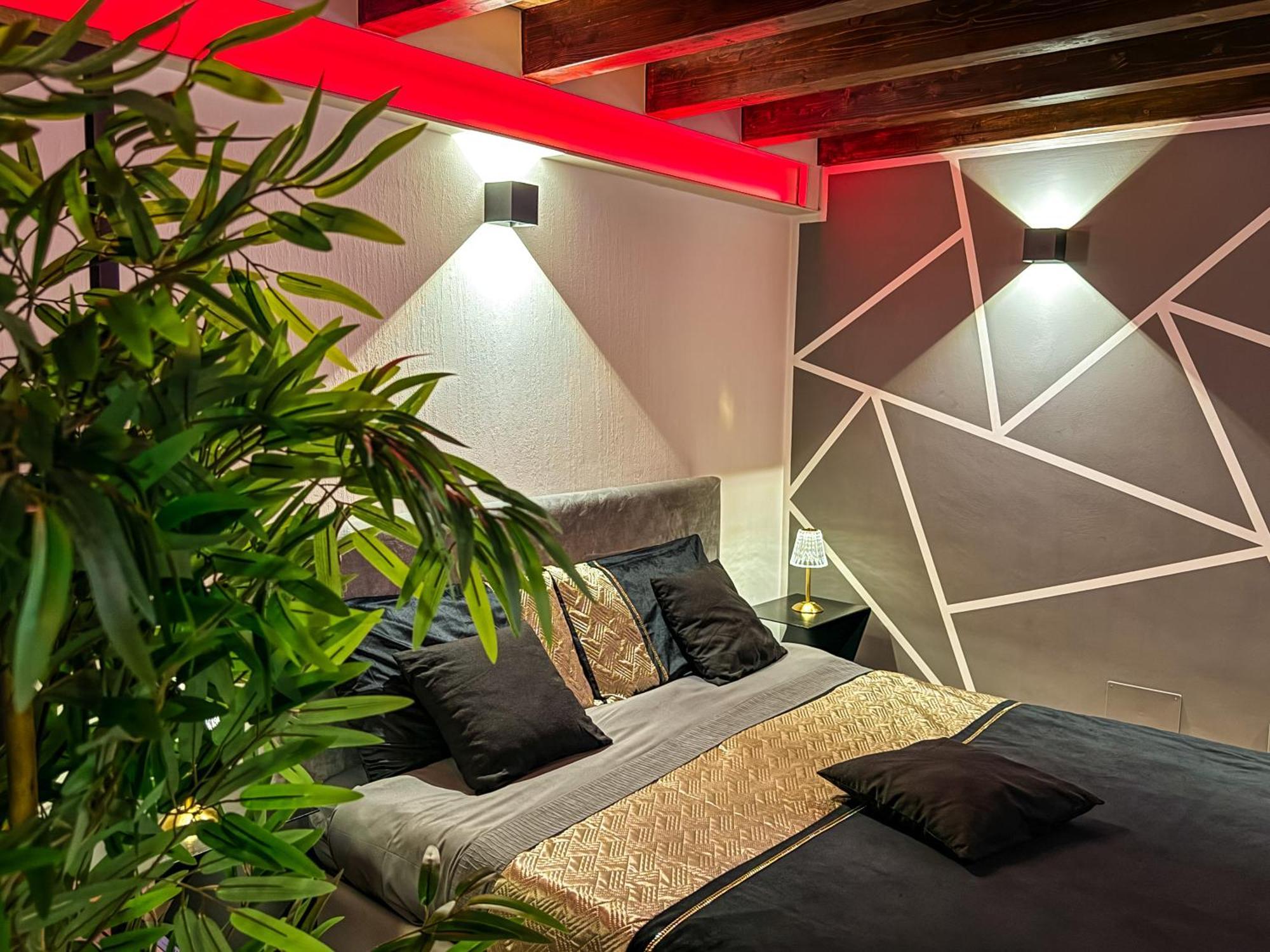 Rouge Suite & Spa Palermo Centro Экстерьер фото